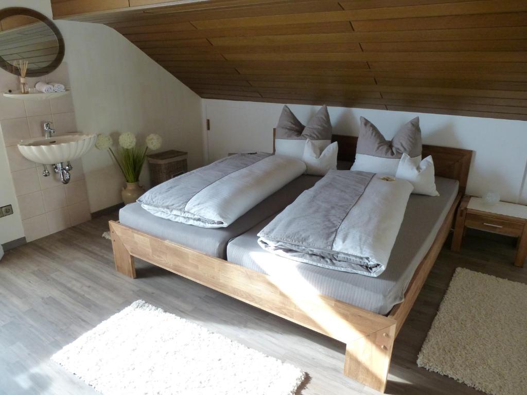 Eifel Panoramablick room 3